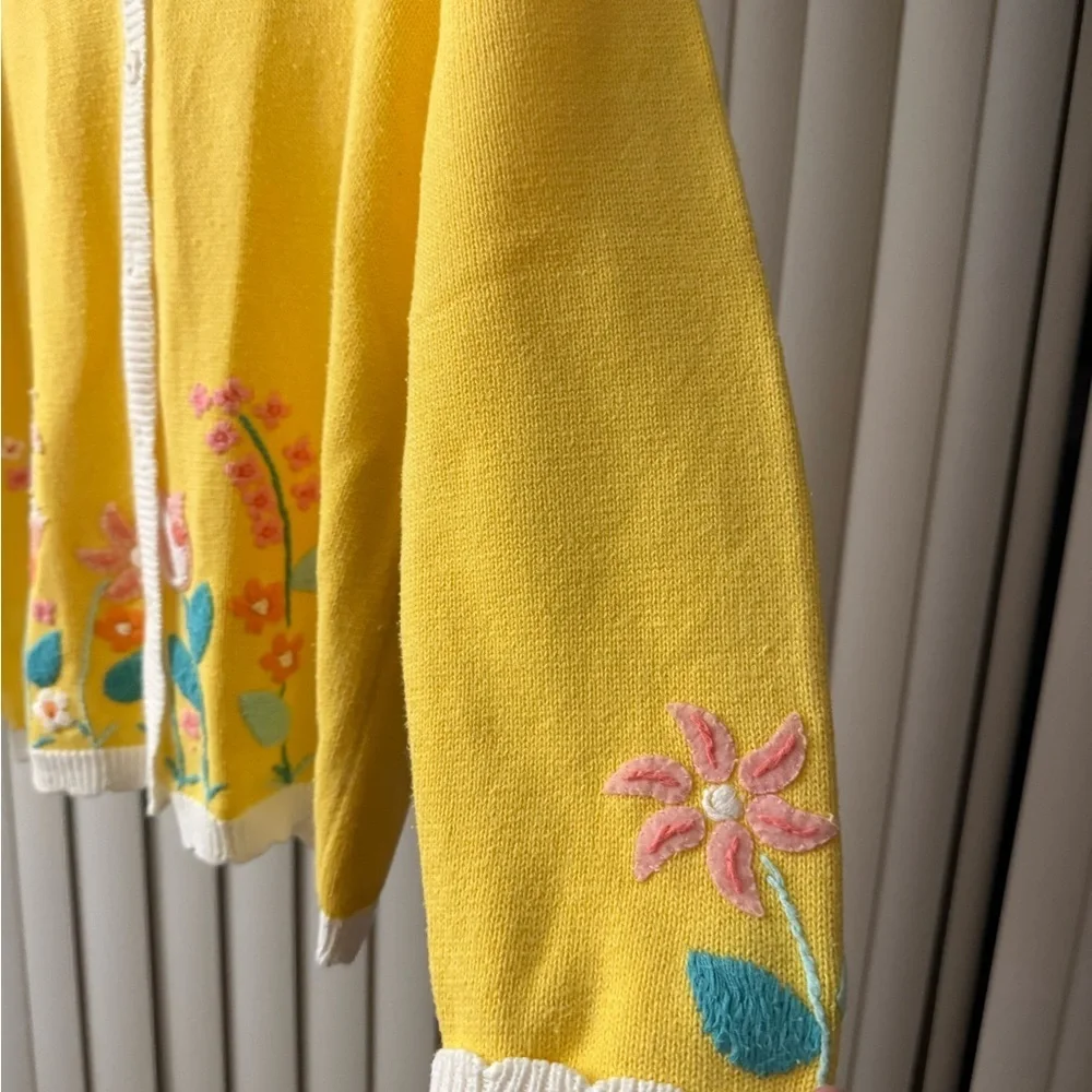 VTG Breckenridge Sz Petite Large Cardigan Button Up Knit Embroidered Floral